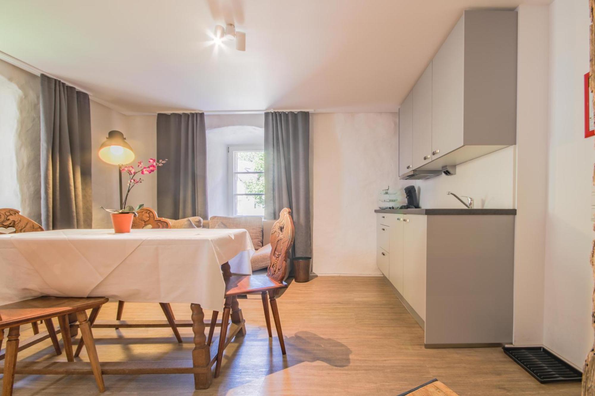 Apartment Haus Ella *